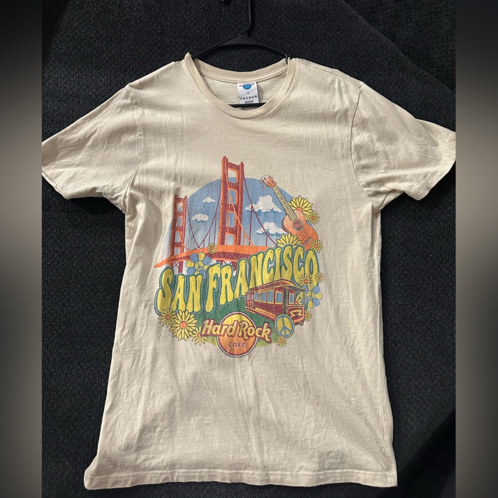 hard rock cafe shirt